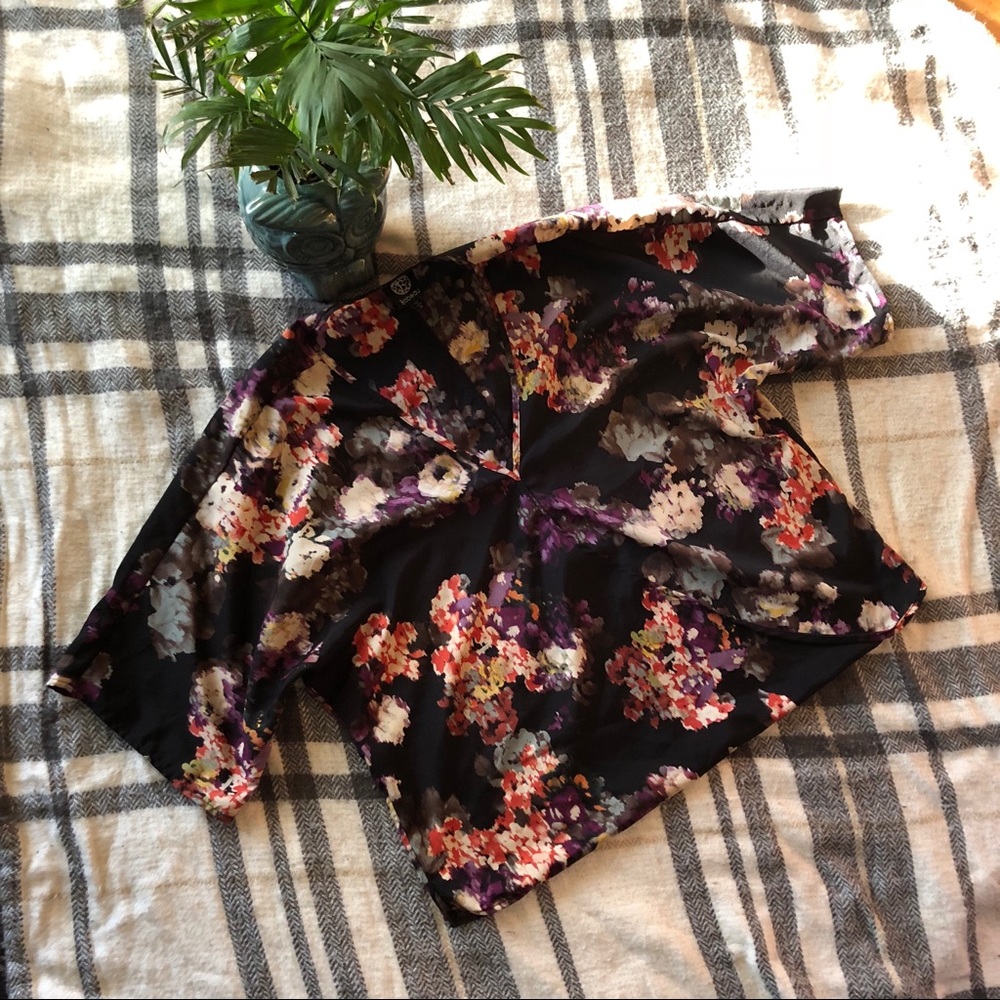 Floral blouse by Bobeau